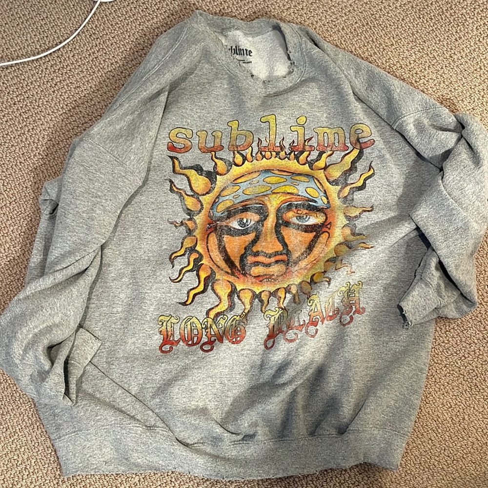 crew neck